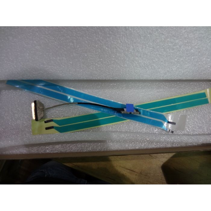 New dc02c00as00 rev:0a 5C10P19003 Lenovo 720S 13IKB Laptop (ideapad) Type 81A8 LCD Screen Cable original
