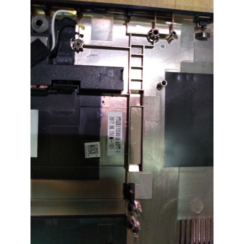 Поддон для Ноутбука включая Динамики и Антенны PTSZE173569IDA2PT-1 X505_ANT_MAIN_PCB_A0_HB ASUS VivoBook 15 X505BA цвет:черный, б/у