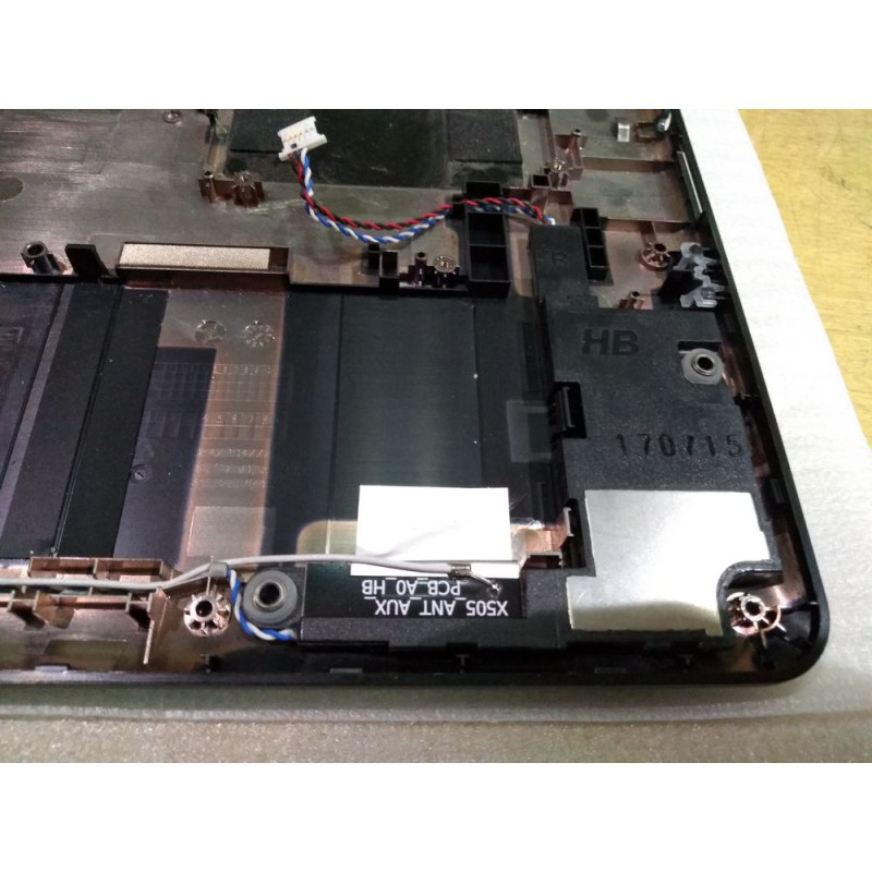 Used PTSZE173569IDA2PT 1 X505_ANT_MAIN_PCB_A0_HB ASUS VivoBook 15 X505BA Laptop Bottom Cover Speakers And Antennas colore:black