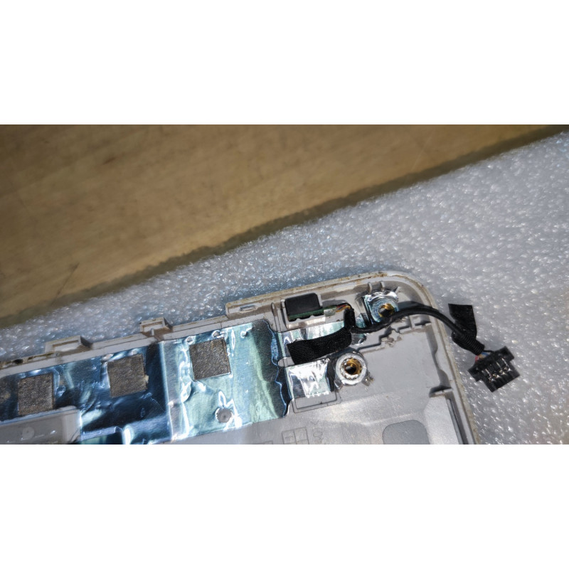 Used 3klz7talv00 3b a 38LZ7P80000 Lenovo Ideapad U310 Laptop Palmrest Without Keyboard