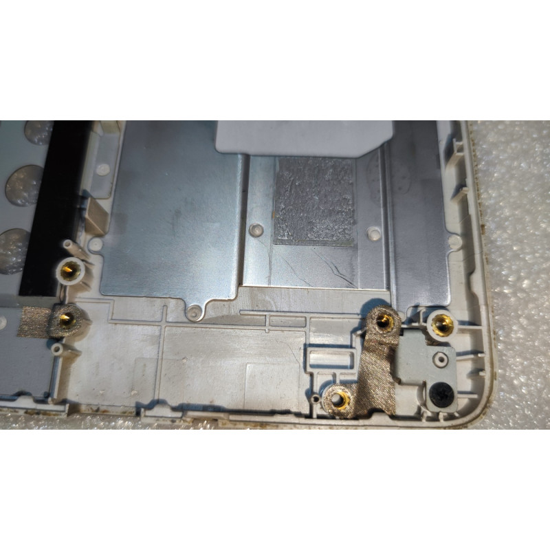 Used 3klz7talv00 3b a 38LZ7P80000 Lenovo Ideapad U310 Laptop Palmrest Without Keyboard