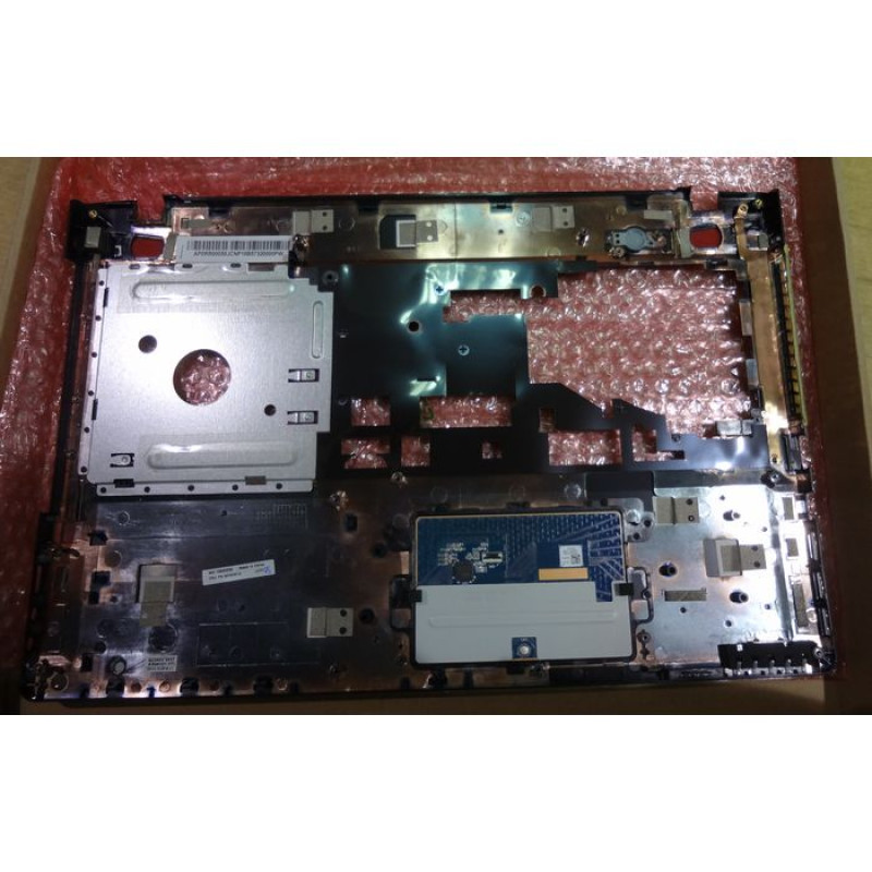 New 90202613 Lenovo IdeaPad Y510p Laptop Palmrest Touchpad colore:black original