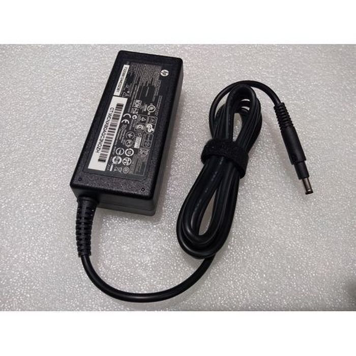 New 677774 002 HP Pavilion Sleekbook 15 b000ej Laptop Charger 19.5V 65W 4.75x1.7mm A copy of an original