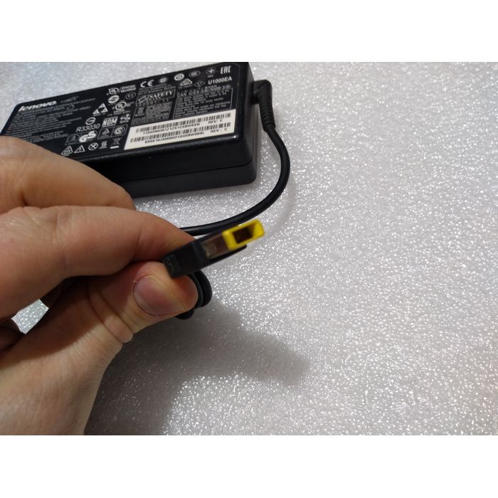 מטען למחשב נייד ADL135NLC3A 45N0501 Lenovo Y700-15ISK Laptop (ideapad) - Type 80NV 20V 135W מקורי - משומש