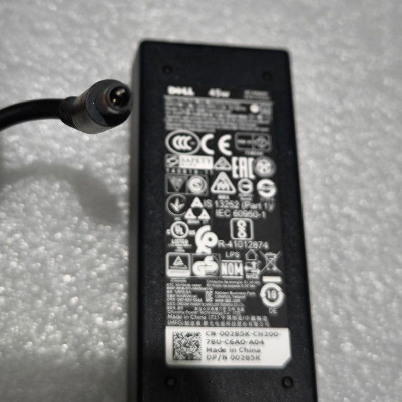 Зарядное Устройство для Ноутбука 00285k Dell INSPIRON 14-5447 19.5V 45W 4.5x3.0mm+ PIN цвет:чёрный, б/у - оригинал - оригинал