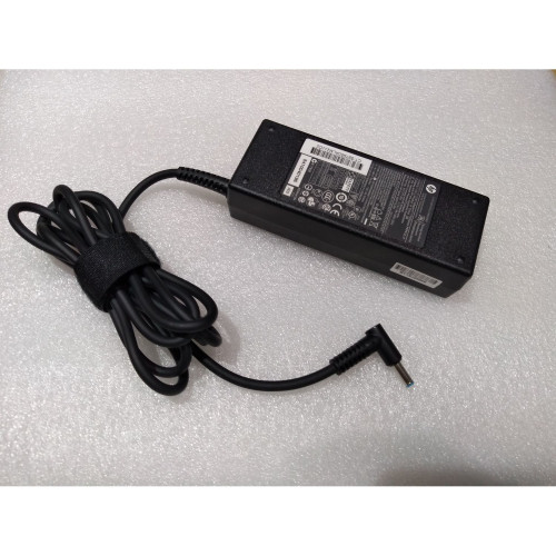 מטען למחשב נייד 693712-001 677777-001 HP 250 G5 19.5V 90W 4.5x3.0mm העתק של מקור