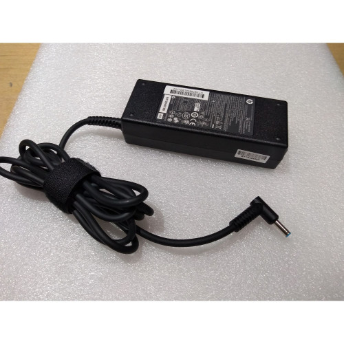 מטען למחשב נייד 693712-001 677777-001 HP 250 G5 19.5V 90W 4.5x3.0mm העתק של מקור