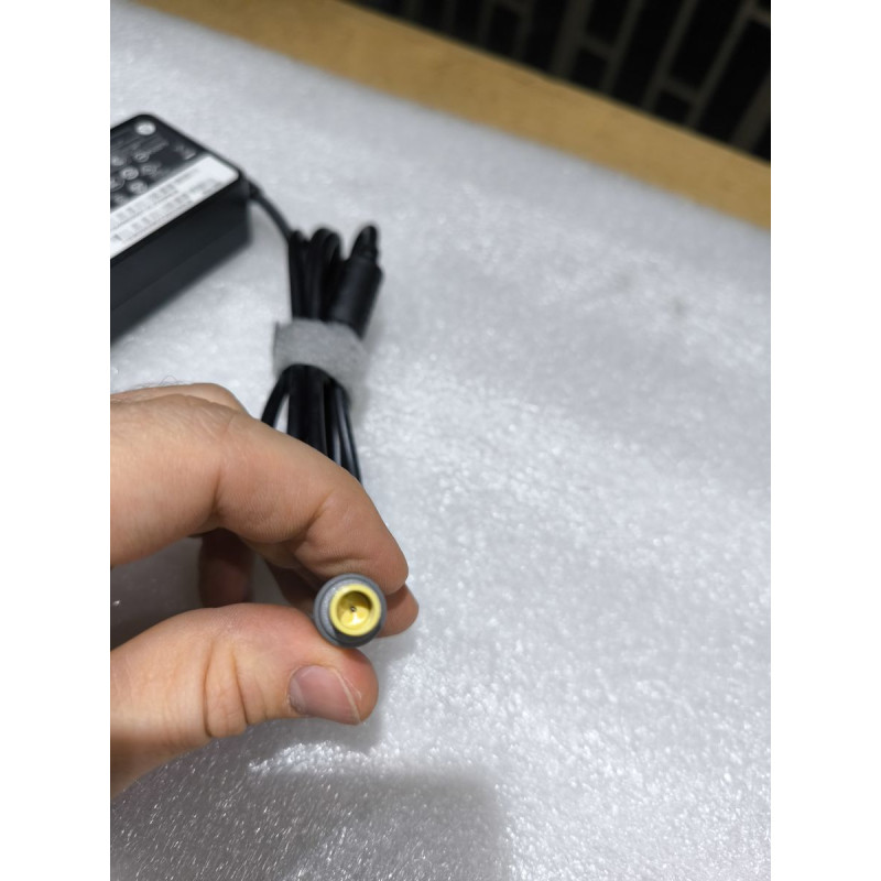 Зарядное Устройство для Ноутбука ADLX90NLC3A ThinkPad T430u 20V 90W 7.9x5.5mm цвет:чёрный - Копия оригинала