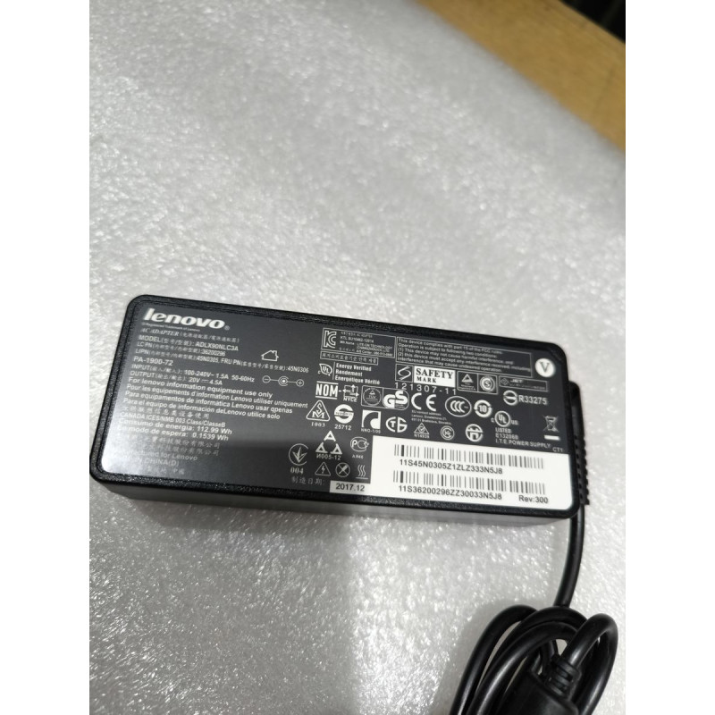 Зарядное Устройство для Ноутбука ADLX90NLC3A ThinkPad T430u 20V 90W 7.9x5.5mm цвет:чёрный - Копия оригинала