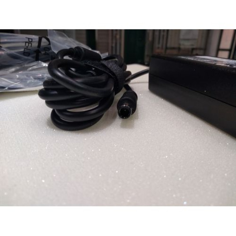 New 0Y4M8K Laptop Charger 19.5V 90W 7.4×5.0 mm PIN original