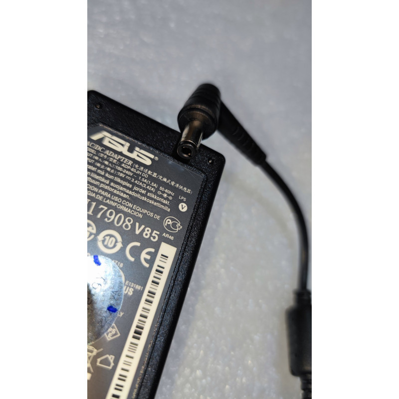 מטען למחשב נייד ADP-65JH DD DD 19V 65W 5.5x2.5mm צבע:שחור העתק של מקור - חדש