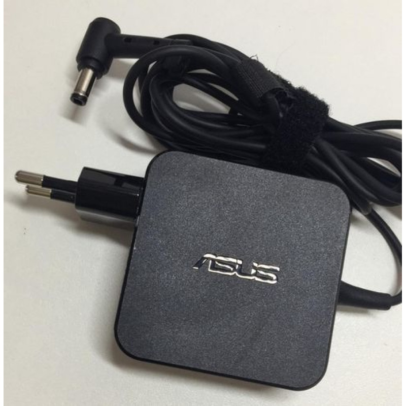 New ADP 65JH DB ADP 65JH DB 5.5x2.5mm ASUS S300C Laptop Charger 19V 65W A copy of an original