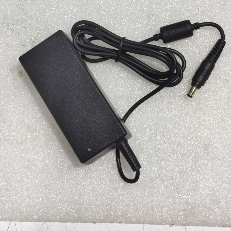 New AD 6019PSamsung Laptop Charger 19V 60W 5.5x3.0mm colore:black A copy of an original