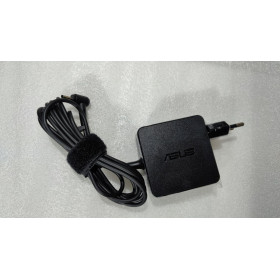 Настенное Зарядное Устройство для Ноутбука ADP-45BW B 19V 45W 3.0x1.1mm - Копия оригинала