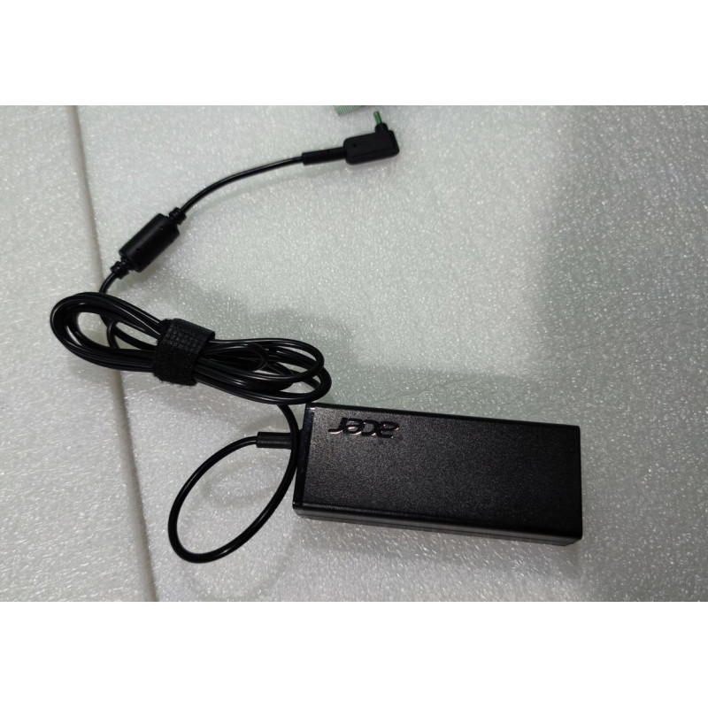 Зарядное Устройство для Ноутбука PA-1450-26 Acer Aspire R 14 19V 45W 3.0x1.1mm  - Копия оригинала