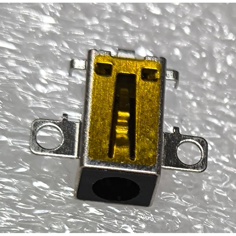 שקע טעינה למחשב נייד Lenovo ideapad 3-15ITL6 Laptop - Type 82H8 power jack Lenovo ideapad 3-15ITL6 Laptop - Type 82H8 4.0x1.7mm ID:75868 העתק של מקור - חדש