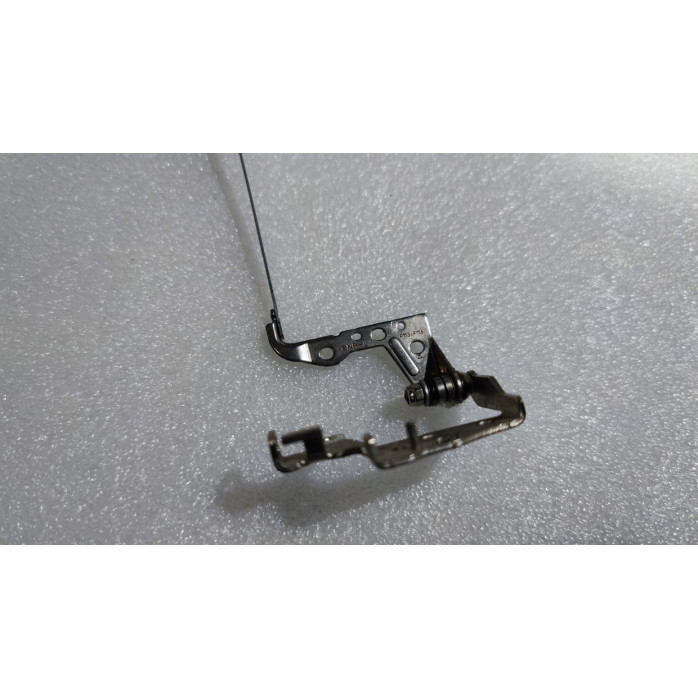 Петли для Ноутбука (только левая часть) 1A213AW00-HT4-G SNR-L HP 15-d002ej Notebook PC , б/у - оригинал - оригинал