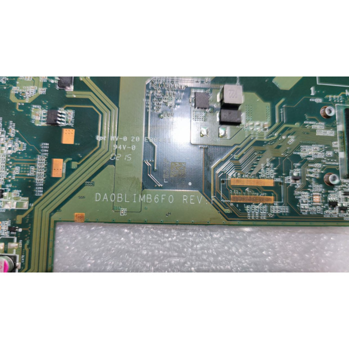 לוח אם למחשב נייד da0blimb6f0 rev:f Toshiba Satellite L55-B Intel Core i3-4025U Processor 3M Cache, 1.90 GHz - משומש
