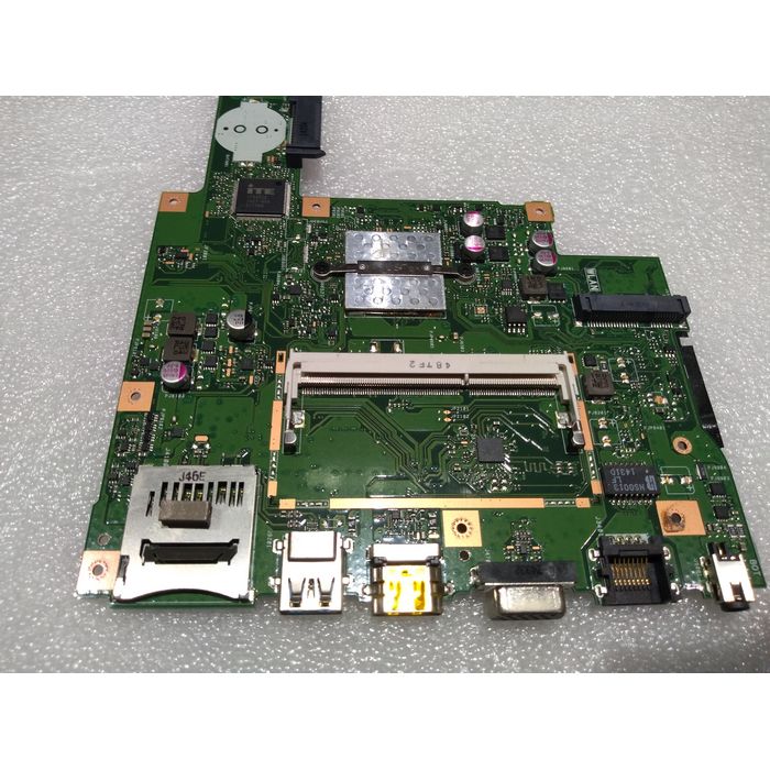 לוח אם למחשב נייד 60NB04X0-MB1A00 X553MA rev 2.0 Asus x553m Intel Celeron Processor N2940 2M Cache, up to 2.25 GHz 8GB - משומש