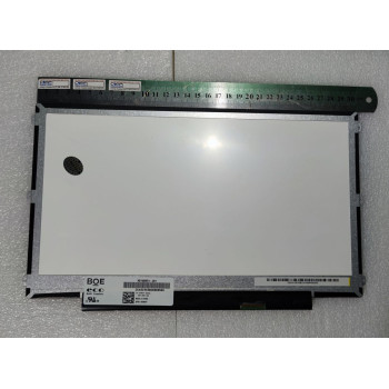 מסך למחשב נייד HB133WX1-201 30 PIN 13.3" HD אוזניים בצדדים, שני חורים - חדש