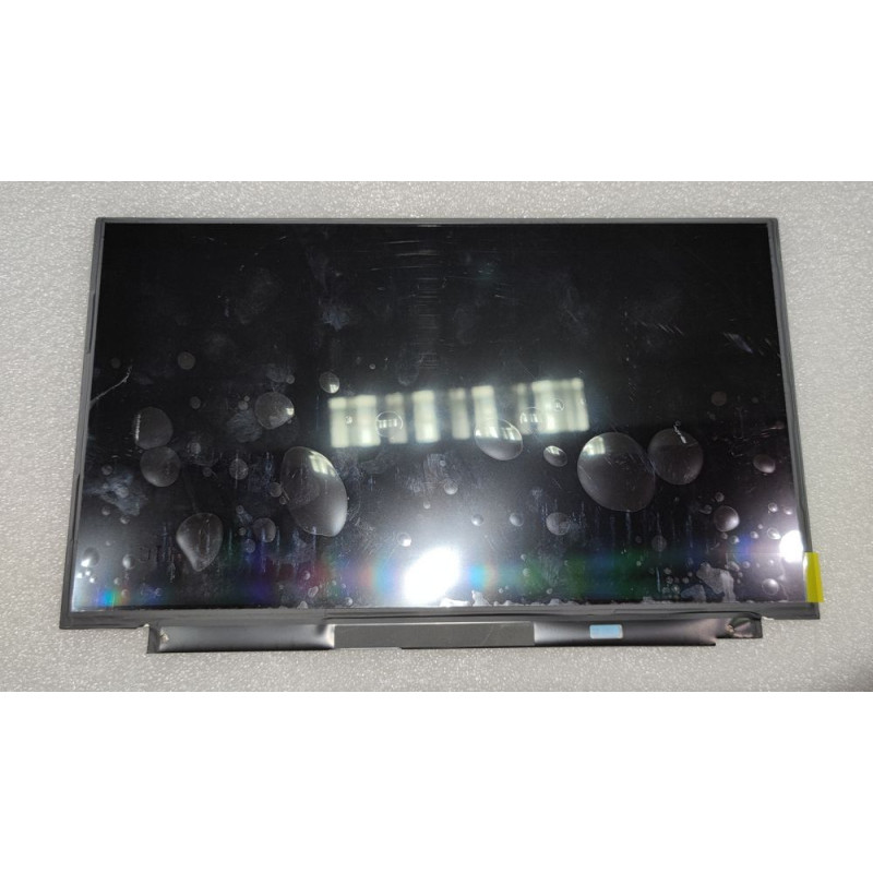 New with scratch on back ltn133yl03 5D10F76130 Lenovo Screen and touch screen colore:black original