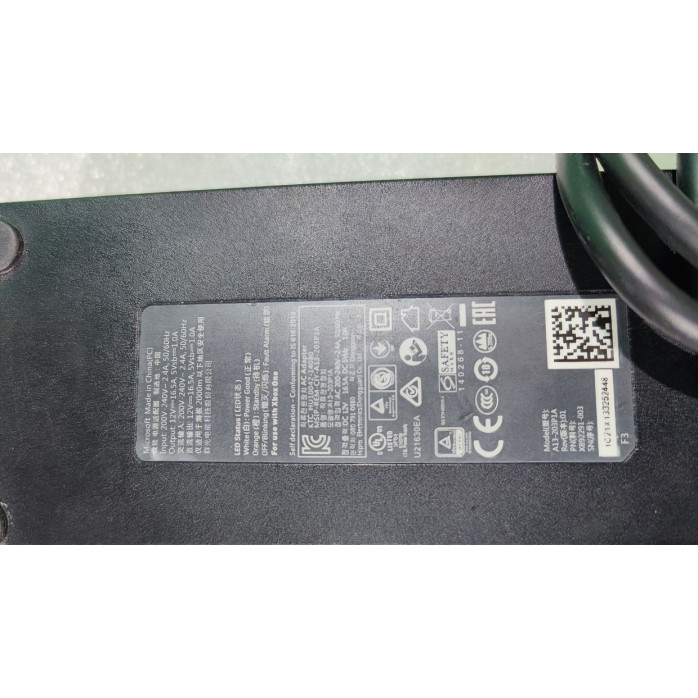 Внешний блок питания A13-203P1A Microsoft 1540 Xbox One Gaming , б/у
